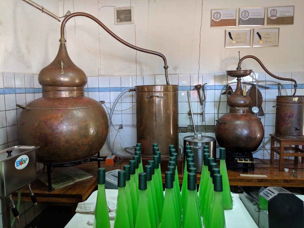 Bonaire Cadushy Distillery