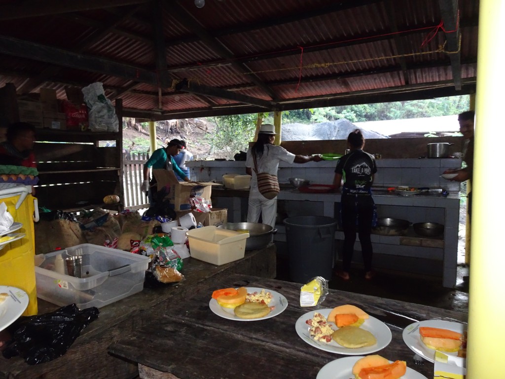 Casa Mumake Camp Kitchen