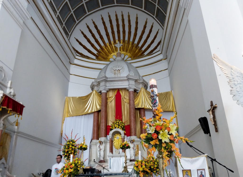 Easter, Santa Marta Cathedral