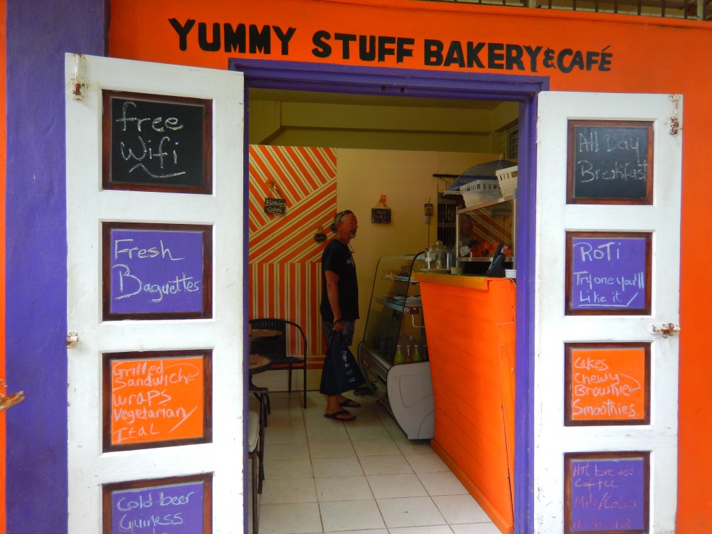 Clifton, Union Island-Yummy&#039;s bakery